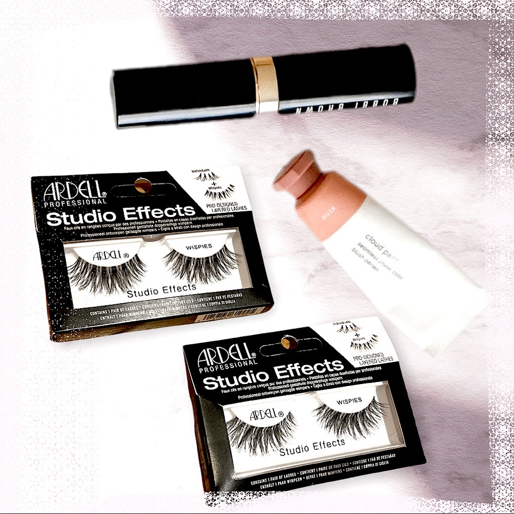 🌿2 packs of lashes